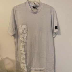 Adidas tshirt